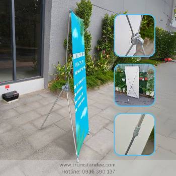 Standee giá chữ X đa năng