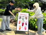 Standee chữ A 2 mặt gấp gọn: 5 lý do nên chọn cho quảng cáo